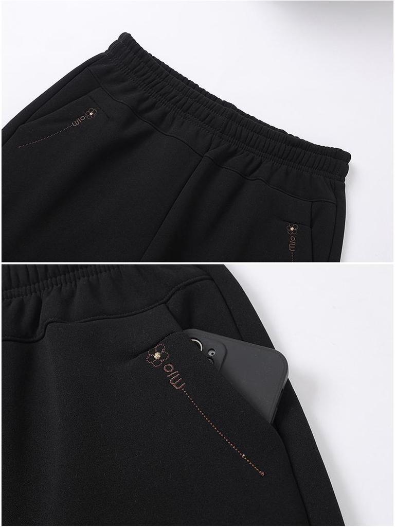Mom's Corduroy Pants: Velvet-Thickened, Middle-Aged & Elderly Casual Straight Cotton Pants for Autumn/Winter