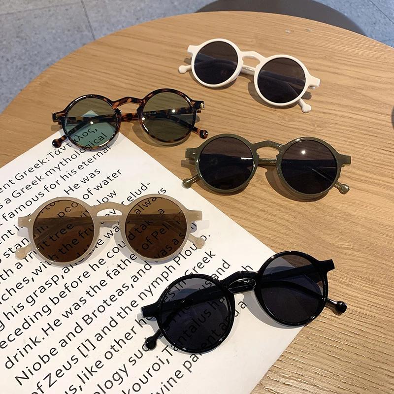 Round Oversized Sunglasses Women Vintage High Quality UV Protection Eyeglasses for Women Men Fashion Lentes De Sol Mujer