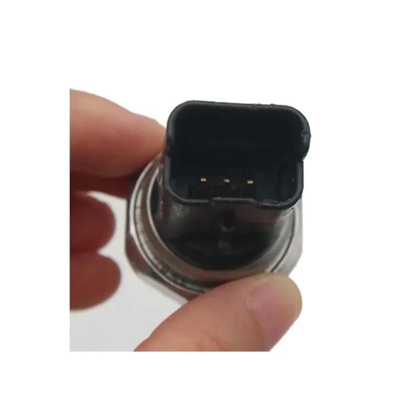 Fuel Rail Pressure Sensor For Renault Clio III Megane Scenic Laguna MK2 MK3 1.5 DCI 1873400C92 8200579287 5WS40208