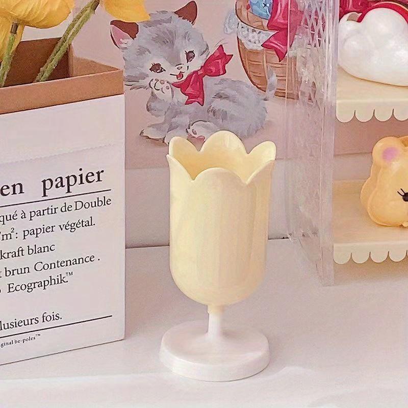 1pc Tulip Pen Holder, Flower Cup, Girl's Tube, Makeup Brush Storage Bucket