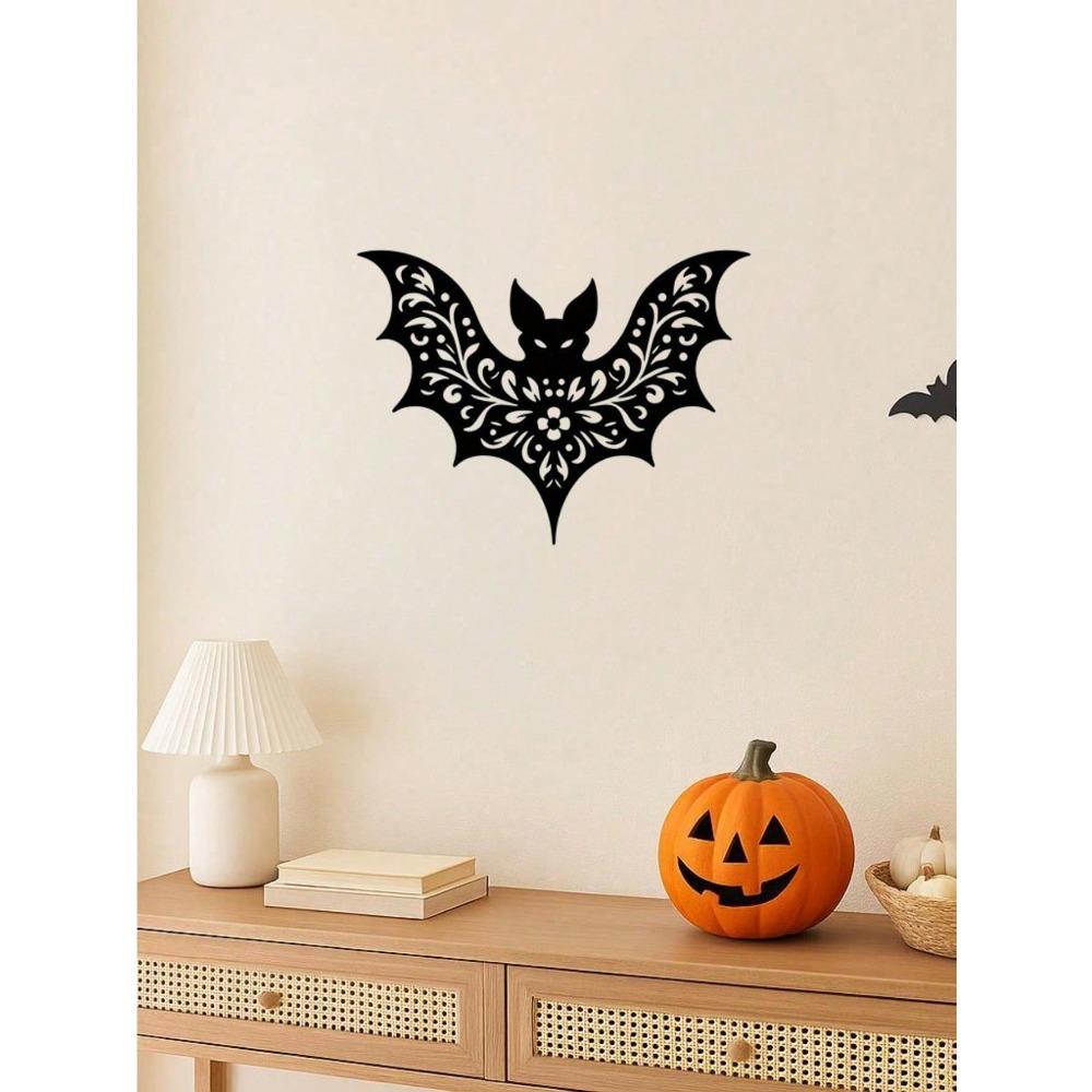 Handcrafted Iron Gothic Bat Wall Art, Dark Home Decor, Halloween Indoor Outdoor Ornament, Unique Gift