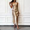 Abito estivo europeo e americano in raso ad alta elasticità senza maniche con spalla obliqua in vita medio-lungo elegante abito da sera