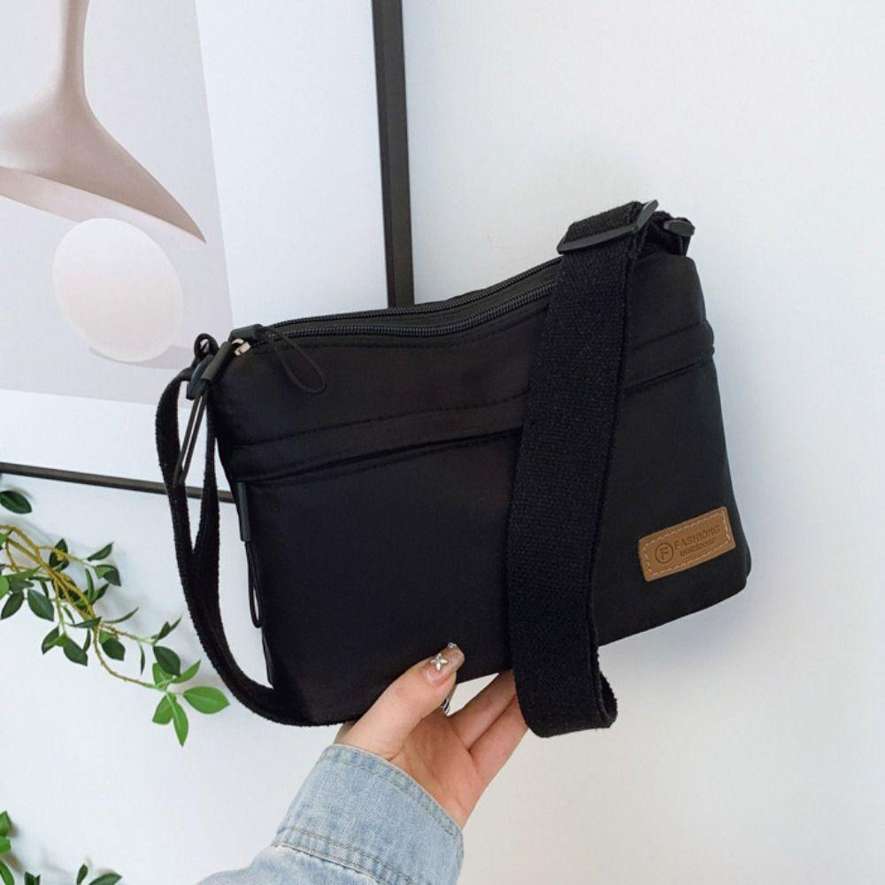 Korean Style Nylon Crossbody Bag Causal Sports Shoulder Bag Fashion Square Message Bag  Travel