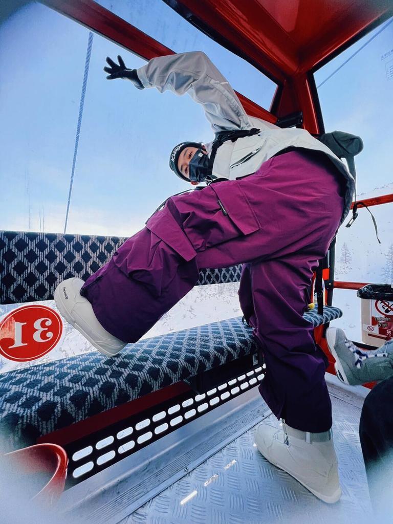 Winter Harbin Ski Pants: Unisex, Windproof, Waterproof, with Large Pockets - Ideal for Skiing, Casual Wear, and Workwear