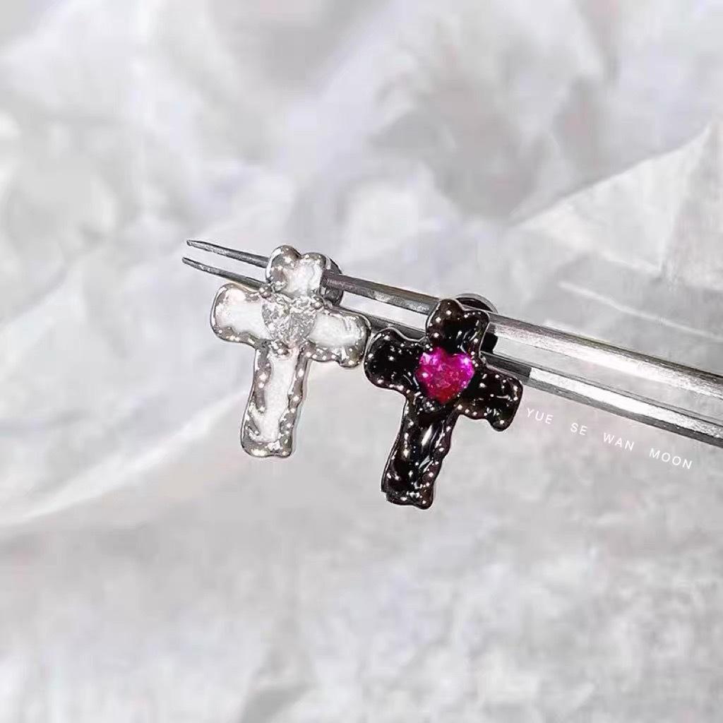 Retro Sparkle Titanium Steel Ear Studs - Dark Style Cool Earrings
