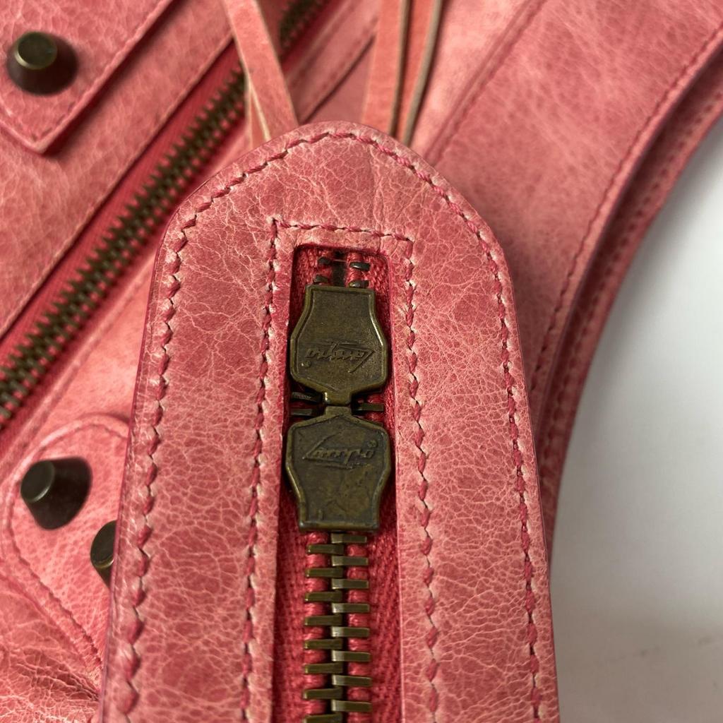Used BALENCIAGAShoulder Bag pink leather Women