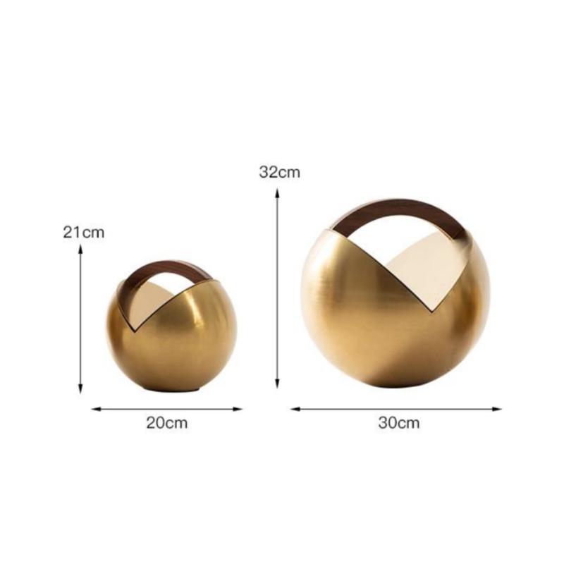 Metallhandwerk Ein kreisförmiges geometrisches Metallkugel-Ornament Halbkreisförmiger Griff Metallfigur Heimdekorationszubehör