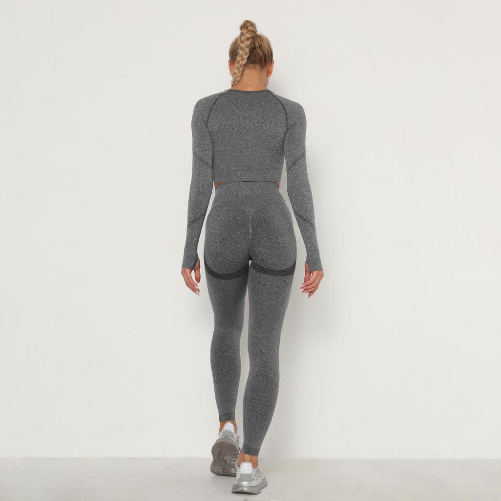 Ensemble de yoga plissé sans couture européen-américain: Ensemble deux pièces de fitness à manches longues et taille haute pour femmes