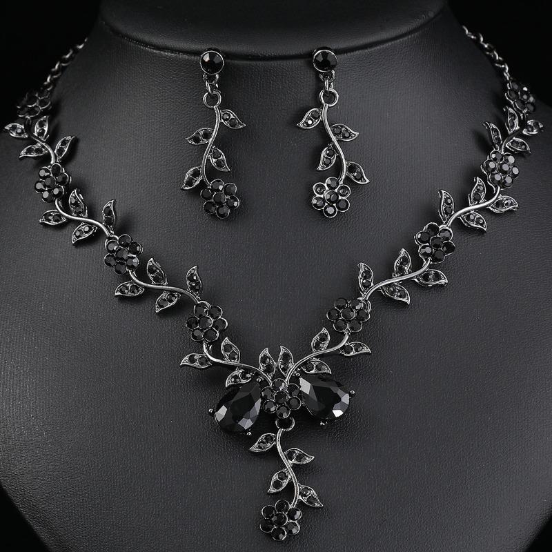 GemChic Women's New Exquisite Alloy Branch Flower Crystal Rhinestone Drops Collarbone Necklace Earrings Two Piece Set Birthday Christmas Jewelry Gift