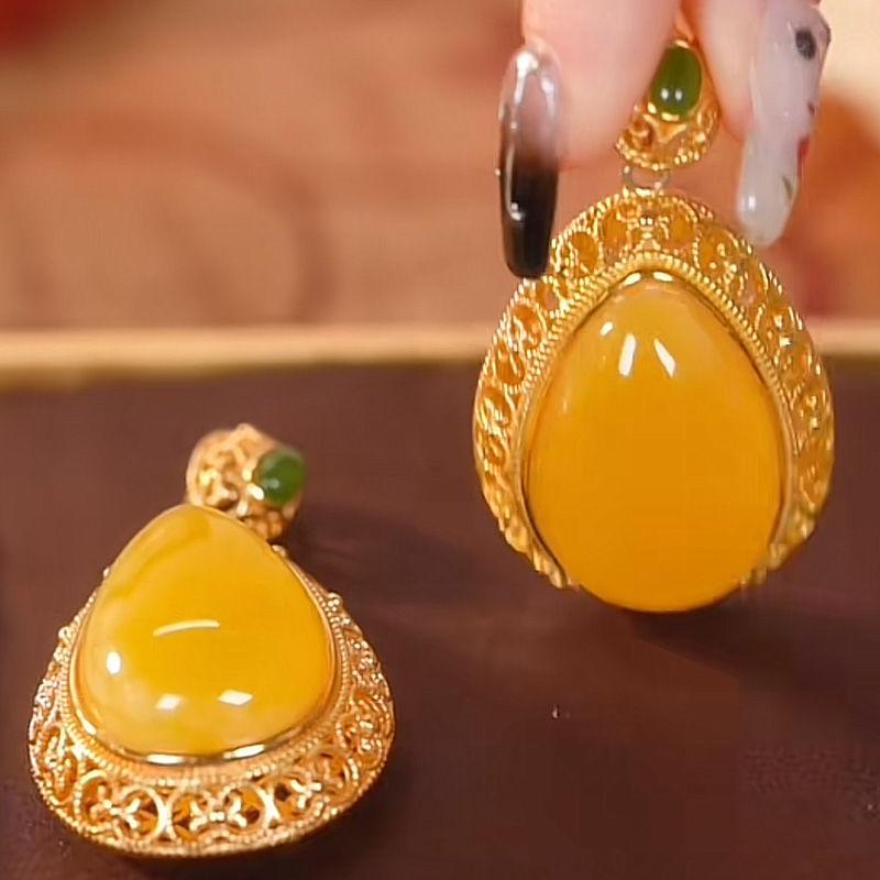 New imitation jade beeswax water drop necklace Guochao court cloisonne women's pendant can be worn in all seasons as a holiday gift