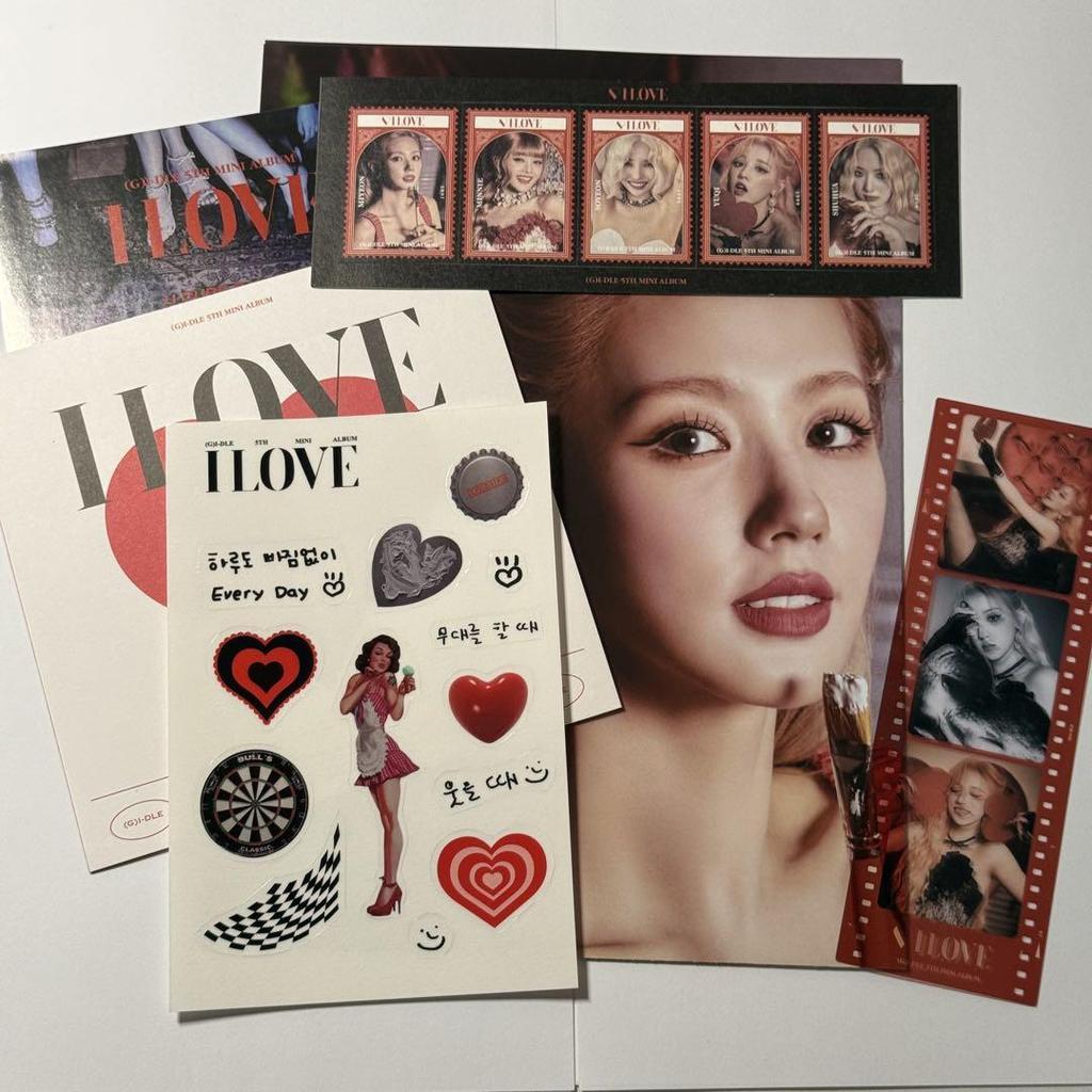 [USED] I-dle Idle Album I LOVE Act Ver