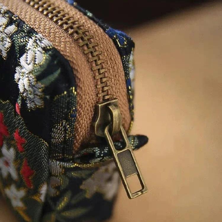 Flower Embroidered Pen Pouches Large Capacity Cotton Linen Pencil Case Zippered Closure for School Office Accessory
