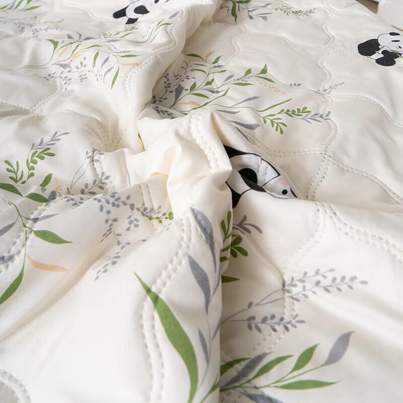 FIRS Little Panda Washable Summer Cool Quilt
