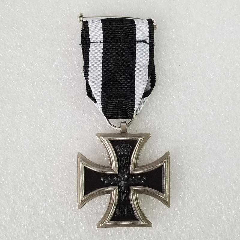 

Россия СССР Железный крест значок металлический значок Сувенирная коллекция КГБ СССР B