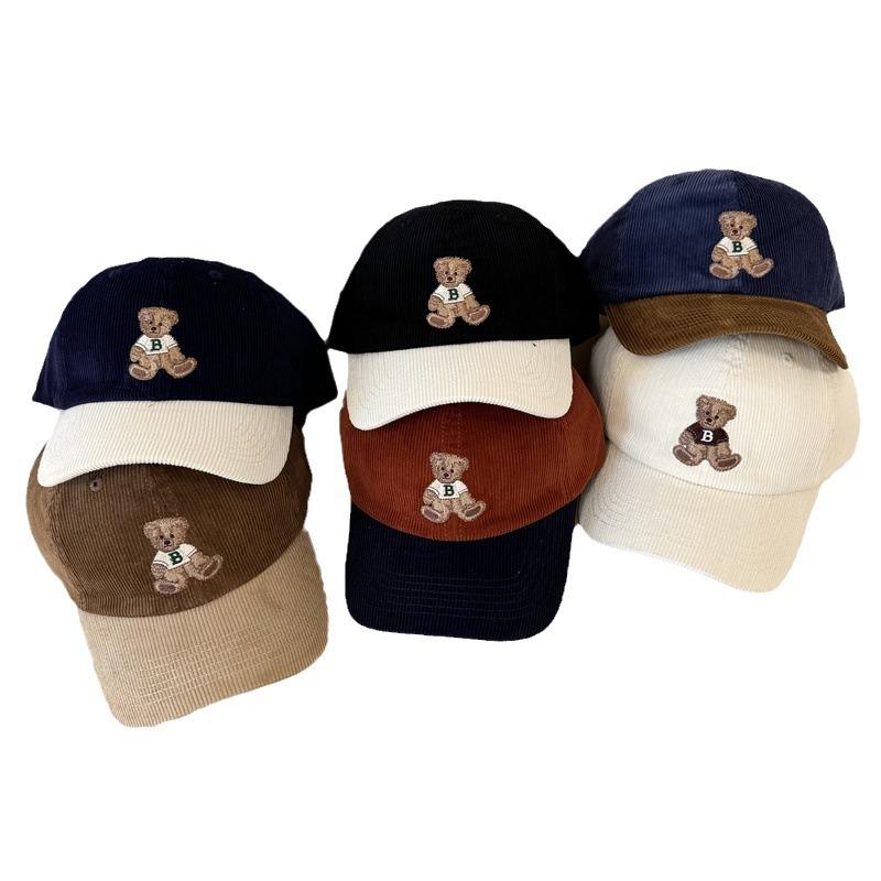 Vintage süßer Bär aufgestickte Cord-Kappe weiblich Frühling und Herbst großer Kopfumfang Farbabstimmung Baseballkappe Schüler Paar