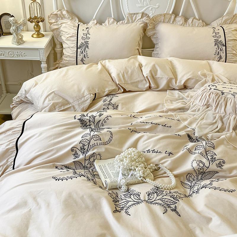 Four-piece Set of Pure Cotton Bedding French Lace Quilt Cover, Bed Sheet Pillowcase Set