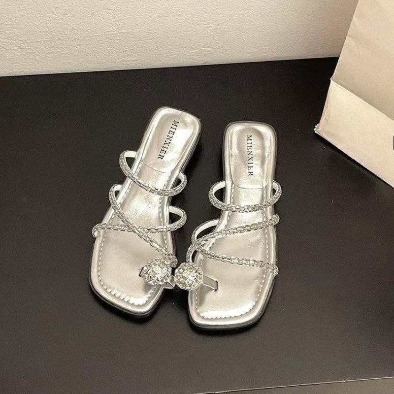 New Style Shoes: Fashionable Sandals, Thick-soled, Anti-slip, People's Slippers, Women's Shoes