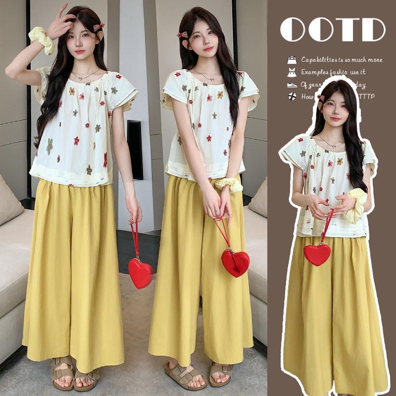 

Summer Embroidered Ruched Top & Pig Nose Button Wide-Leg Pants Set 2XL
