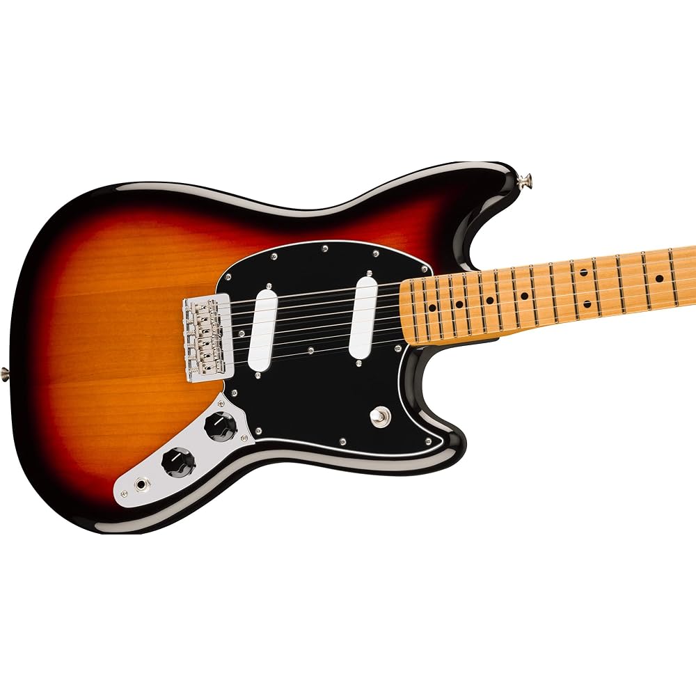 Fender Fender Electric Guitar Player II Mustang®, Maple Fingerboard, 3-Color Sunburst with Soft Case