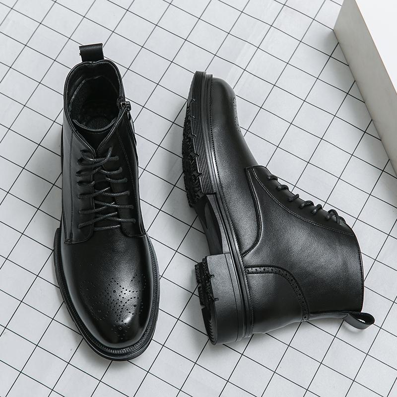 

Ботинки мужские с толстой подошвой, высокие, осенне-зимние, повседневные, кожаные, на шнуровке, с боковой молнией, в британском стиле, блочные рабочие ботинки 46 чёрный