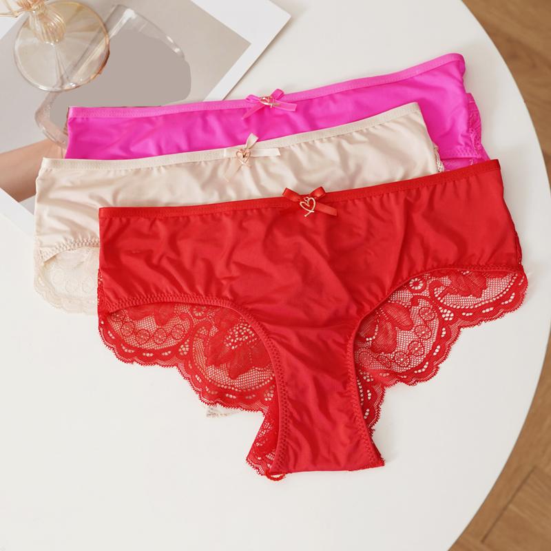 TERMEZY Ladies' Sexy Ice Silk Patchwork Panties Heart‑Shaped Buckle Cutout Lace Underpant Thin Breathable Solid Color Hipster Briefs