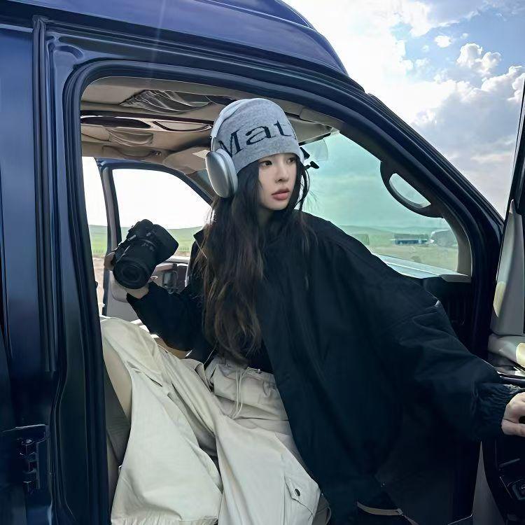 

Women s Versatile Windbreaker: Cool, Stylish, and Unique Autumn Jacket M 85-100 lbs