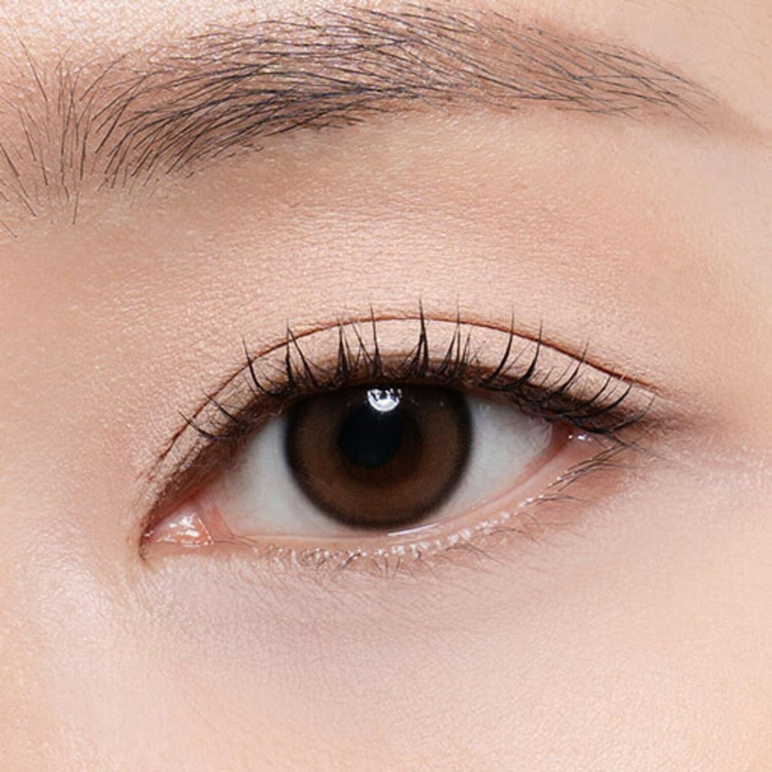 

BANILA CO Mood On Eye Color Stick 0,8 г 6 цветов 06 Ivory Beige