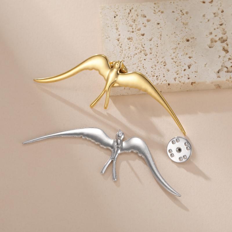 Stainless Steel Hummingbird Eagle Hawk Metal Brooch Animal Lapel Pins For Men Women Syrian National Emblem Badges Jewelry Gift