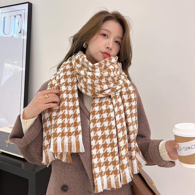 Checkered Scarf Autumn Winter Student Scarf Warm Shawl Tassel Fashion Scarf Female