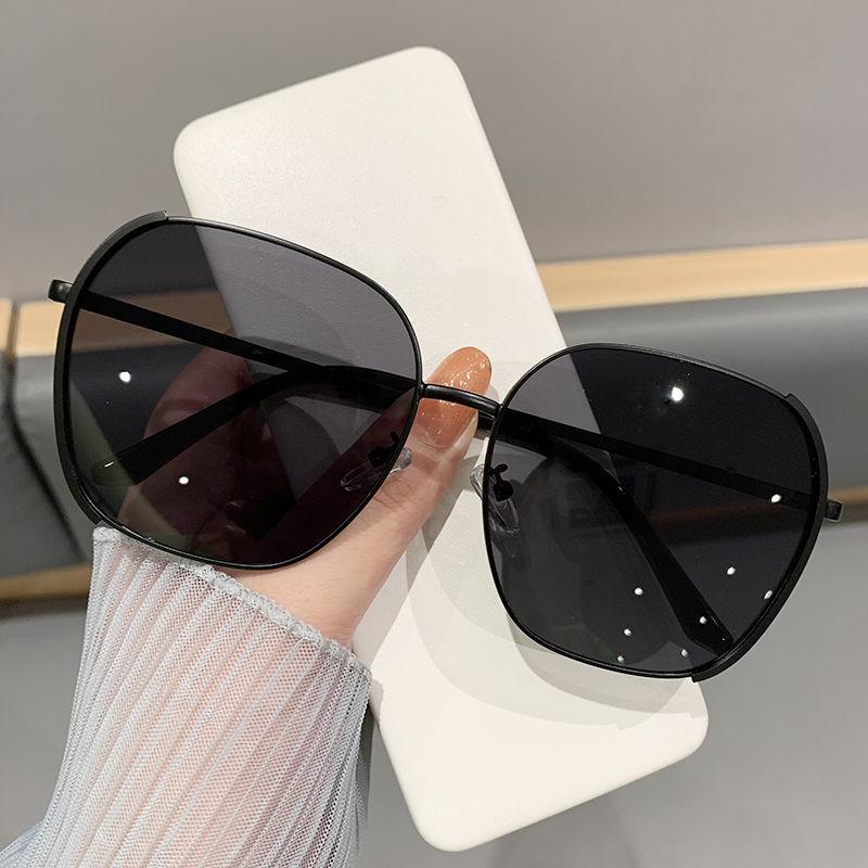 

Sunglasses Women S Fashion Gradual Change Color Tide Large Frame Metal Anti-Ultraviolet Street Sunglasses