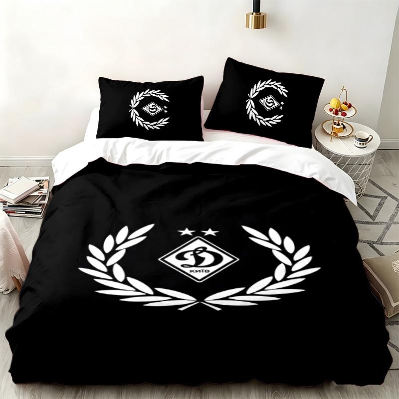 FC Dinamo Minsk 3pc set Perfect for bedroom use Comfortable bedding set includes a duvet cover and two pillowcases Ideal birthday or Christmas gift