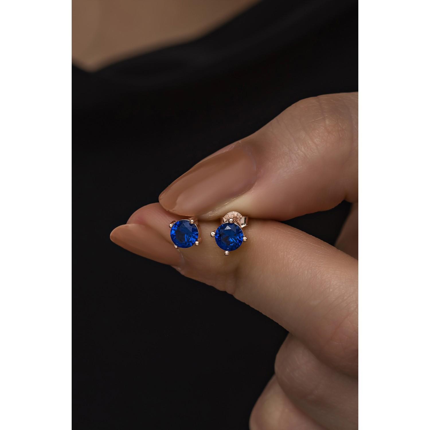 

Серьги-солитеры из стерлингового серебра 925 пробы 5 мм с темно-синим камнем