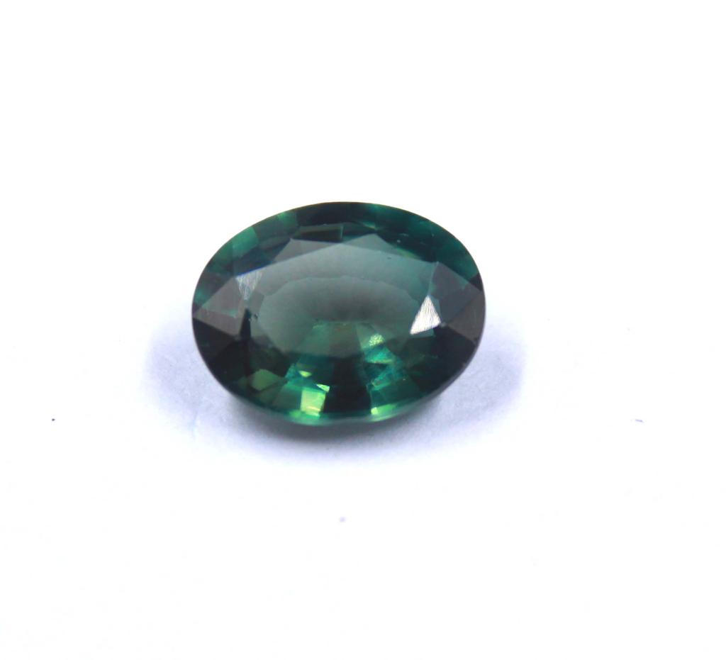 6.65 Carat Excellence Quality Green Alexandrite Oval Shape Certified Russia Gemstone SN510