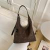 High-end Tote Bag with Large Capacity, Retro Style, Fashionable for Work and Commuting, Single Shoulder Crossbody Bag