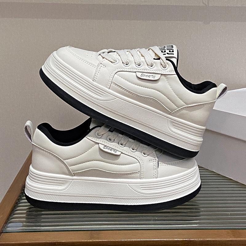 2025 little white shoes women's spring new Korean version ins female students' leisure sports versatile board shoes street auction Y8613