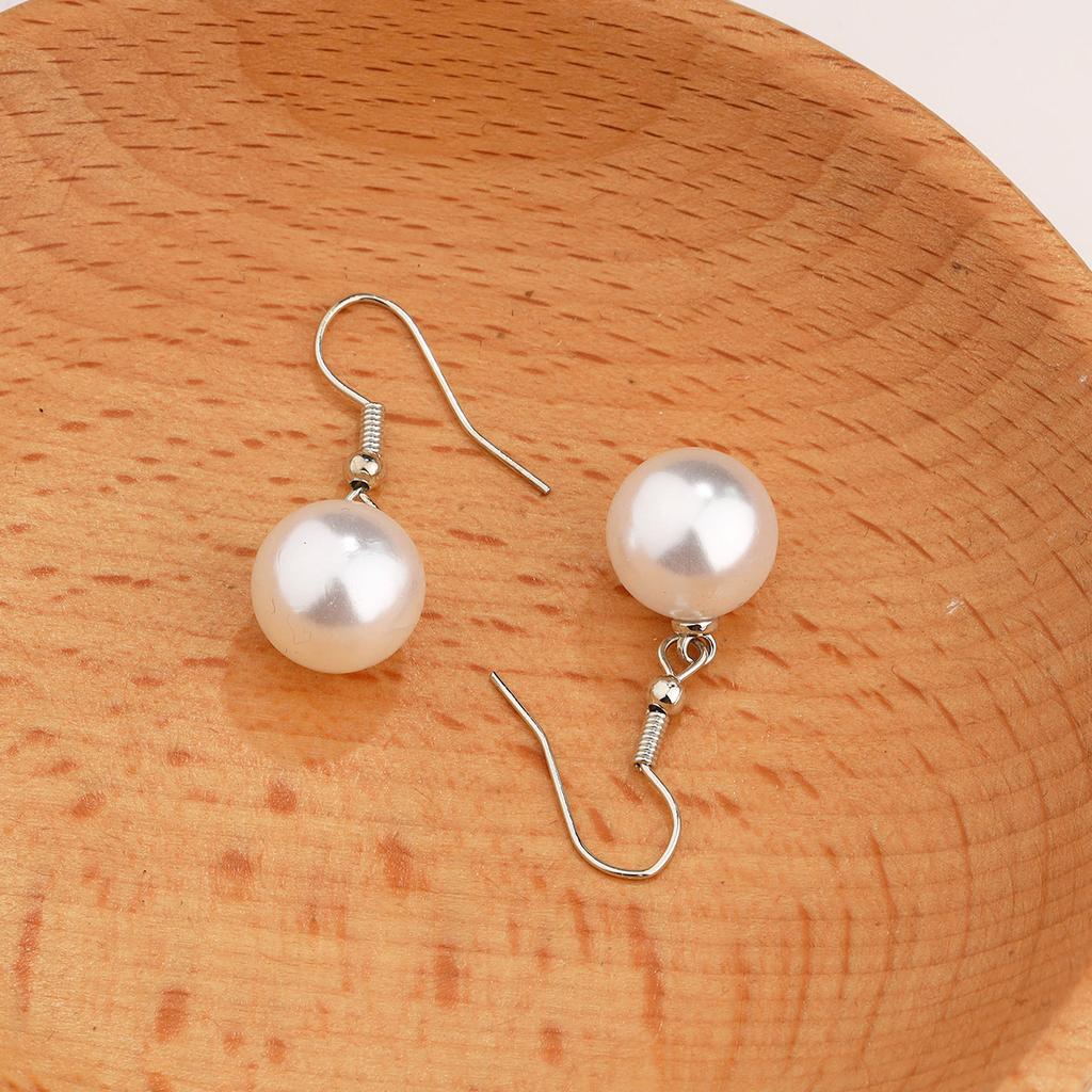 Women New Imitation Beaded Pearl Earrings For Women Elegant Personality Bowknot Earrings Wedding Party Jewelry Gifts