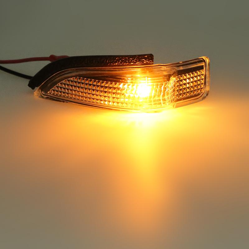 For TOYOTA CAMRY Rearview Mirror Turn Signal Flashing 81730-52100 For Toyota RAV4 2012-2016 Avalon 2013-2016 Corolla  2014-2016