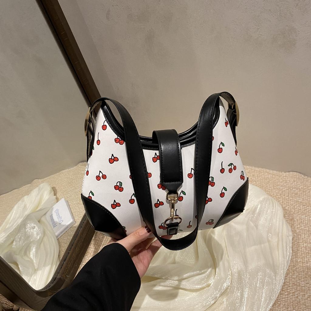 Niche Design Sense Cute Cherry Print Bag Women's 2025 New Large-capacity Versatile Ins Shoulder Bag