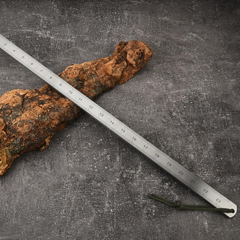 Starke Metalllineale 5 mm Dicke Messwerkzeug Nicht korrosiv Designs für professionelle Konstruktion & Entwurf