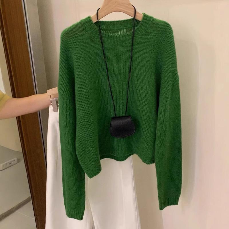 Super good-looking green age-reducing knitted sweater autumn chic and beautiful cashmere simple loose and thin sweater