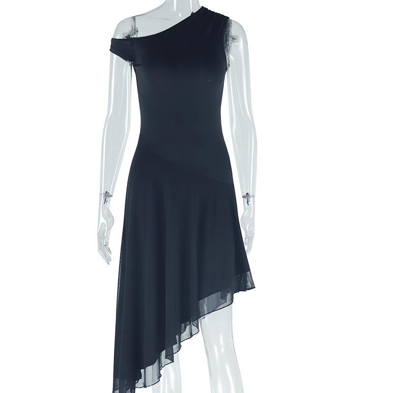 

Весенне-осеннее европейское и американское женское модное однотонное платье с косым воротником, открытым плечом, без рукавов, нестандартной юбкой S чёрный