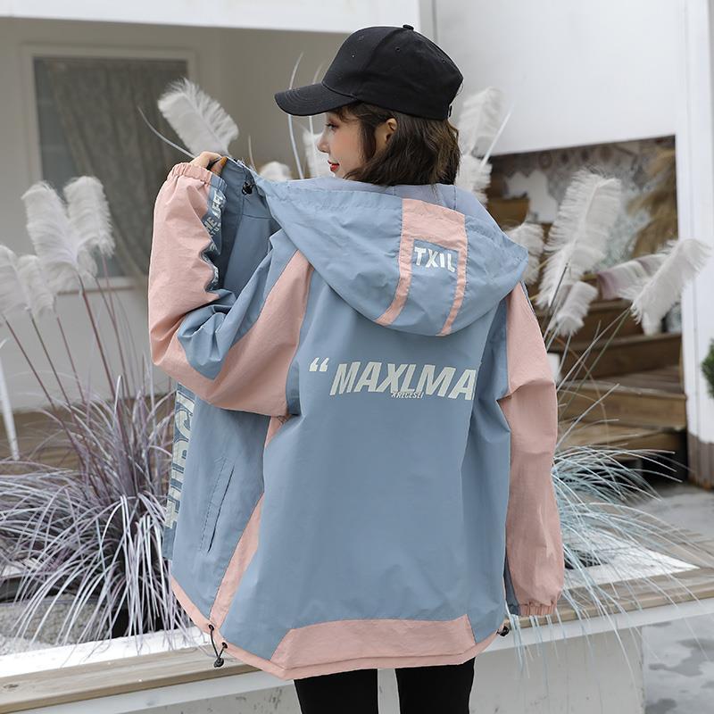 Women Waterproof Jackets Spring Autumn Boutique Hooded Windbreaker Soft and Comfortable Zipper Tops Casual Loose Coats