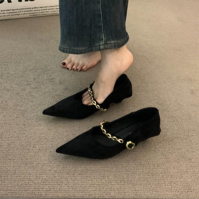 

Trendy brand temperament pointed chain black single shoes women s shoes autumn and winter thin heels high heels commuting evening shoes 41 чорний