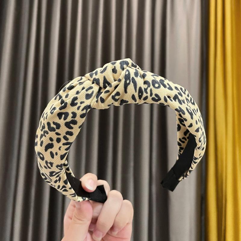 Fashion Women's And Girls Leopard Print Headband With Center Knot for Ladies Daily Casual Hair Hoops Accessories