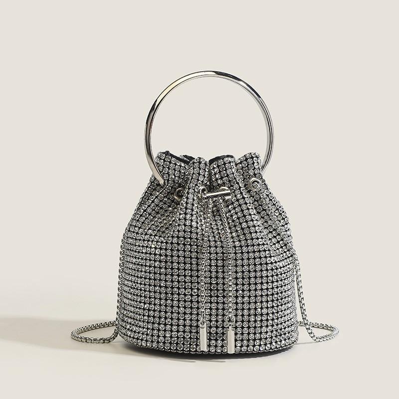 

Ring Portable Full Drill Bucket Bag Women 2025 New All-matching Light Luxury Rhinestones Chain Single-shoulder Cross-body серебряный