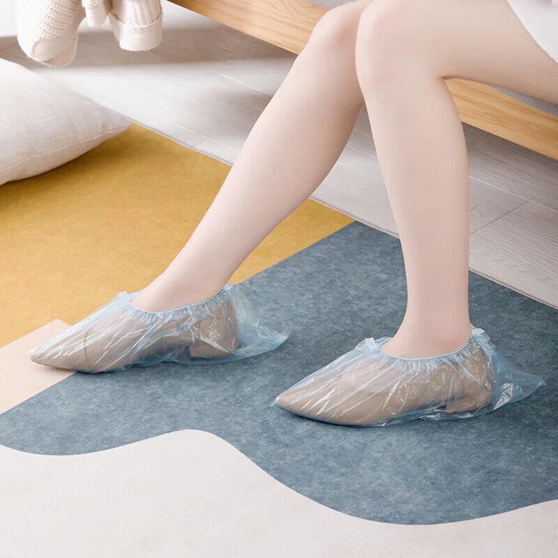 Chahua 100-Pack Waterproof Anti-Slip Disposable Shoe Covers