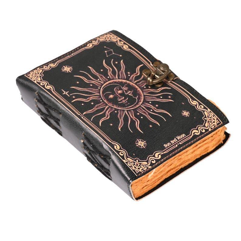 

Кожаный блокнот-Бумага с рваными краями ручной работы, кожаный блокнот Солнце , блокнот Солнце ручной работы 7 x 5 in