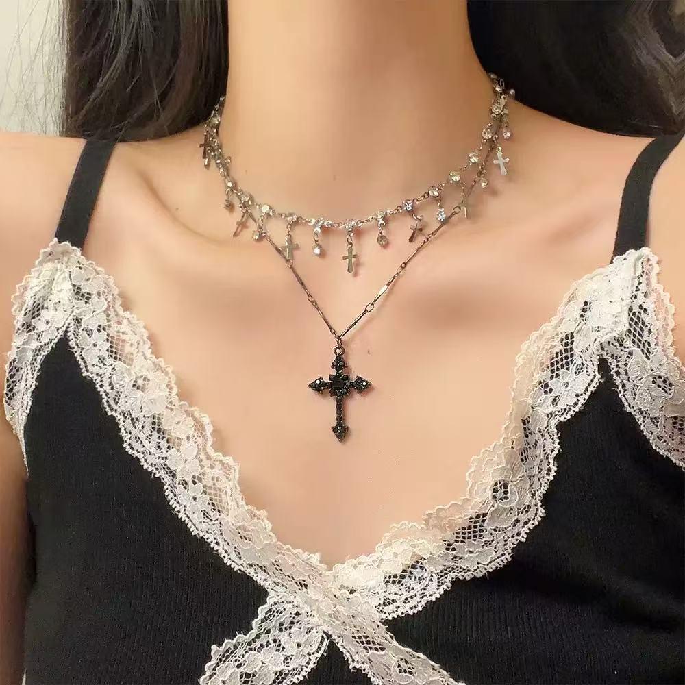 Women's Double Layered Cross Tassel Pendant Clavicle Chain - Stylish Personalized Design