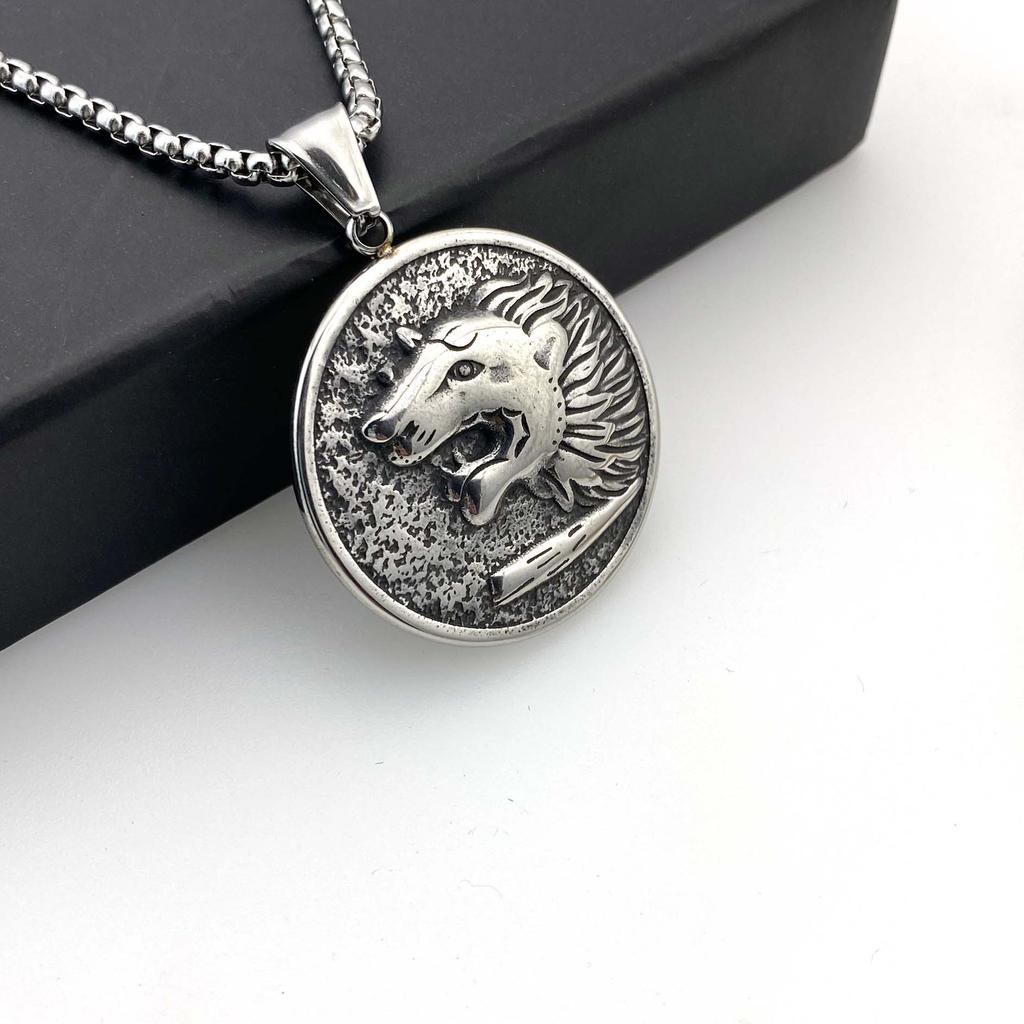 Necklace Wolf Head Tag High-end Men's Versatile Chain Pendant