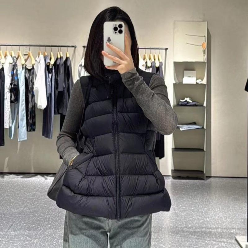 Jiangnan same style, autumn and winter new stand-up collar waist thin ribs down jacket sleeveless vest vest jacket tide